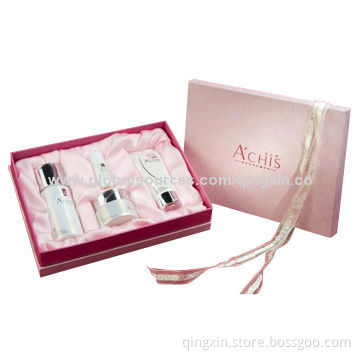 Cosmetic Packaging Boxes, Customized Logos, Sizes and Designs Accepted